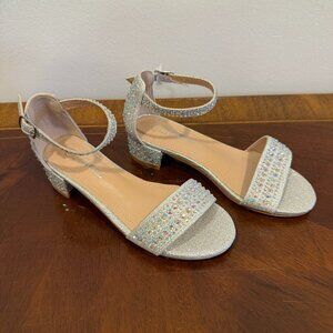Girls Rhinestone Dress Shoe